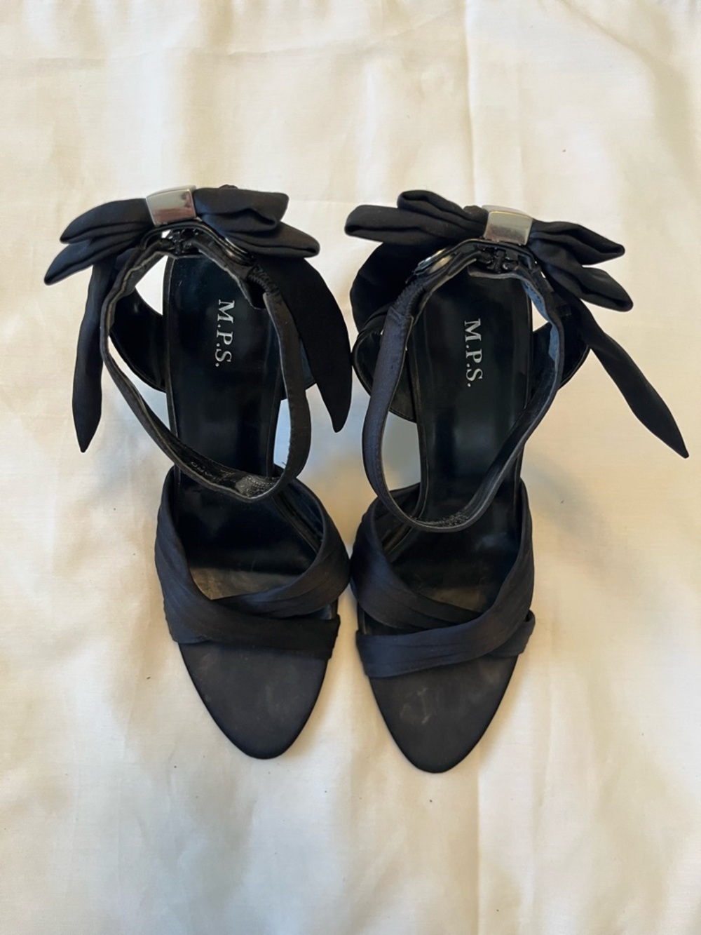 Black Bow Ankle-Strap Heels sz 8.5